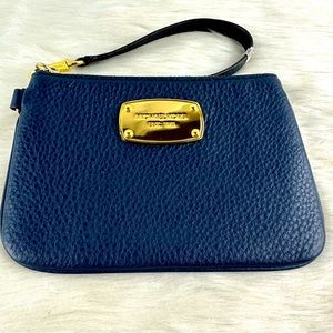 Michael Kors Jet Set Navy Blue Leather Jet Set SMALL Wristlet NWOT